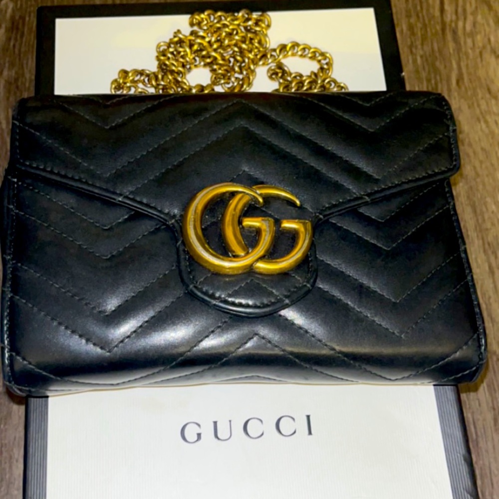 GG MARMONT MINI BAG! AUTHENTICATED!